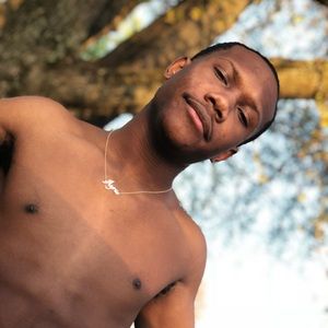 Meet your Posher, Jaron